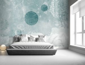 Carta da parati sull'azzurro con pianeti e fiori