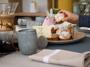 Furto di uno dei soffici muffin alla fragola di Antonella